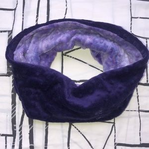 Triple flip infinity scarf
